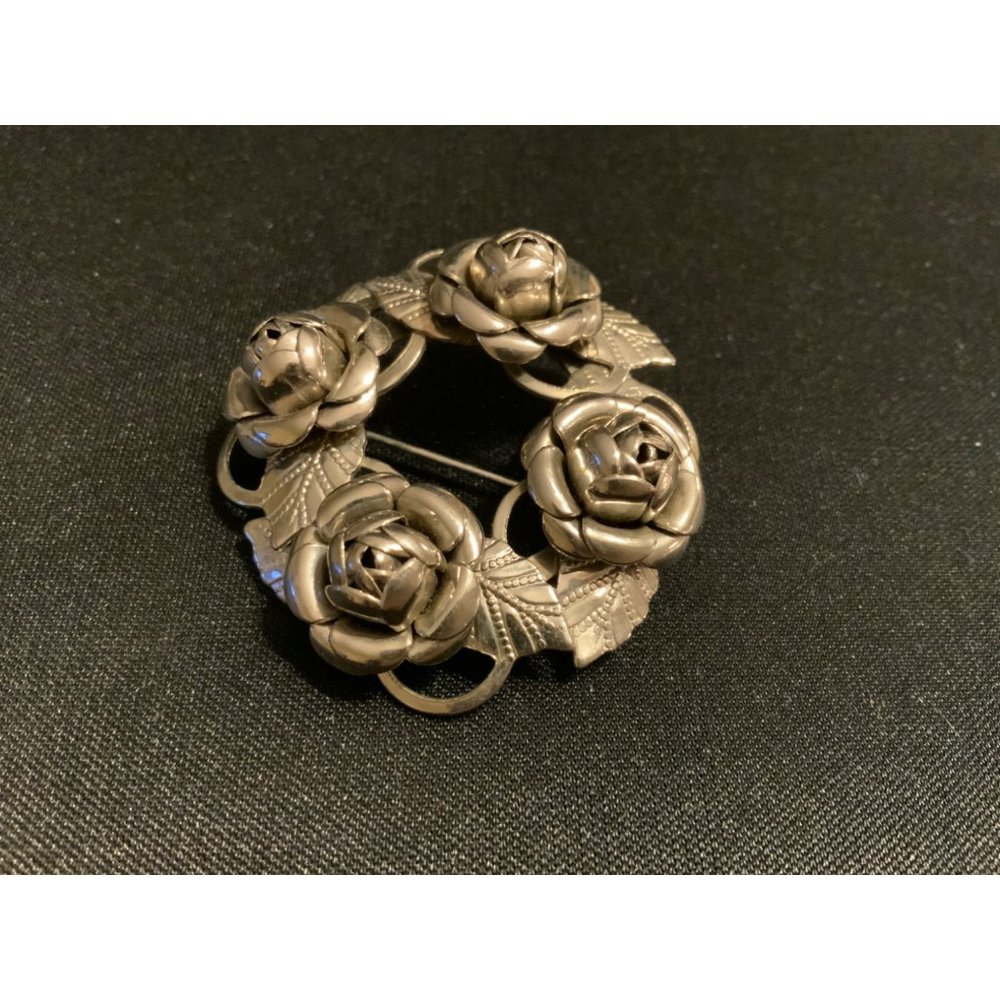 Vintage Rose Wreath Silver Circle Brooch Rhinestones